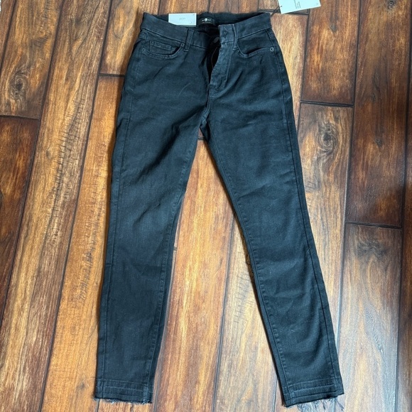 7 for All Mankind Black Super Skinny Short Inseam - Picture 6 of 7